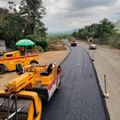 Trải thảm nhựa 001