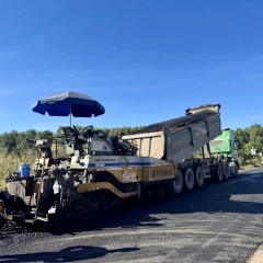 Công trình thi công trải thảm nhựa