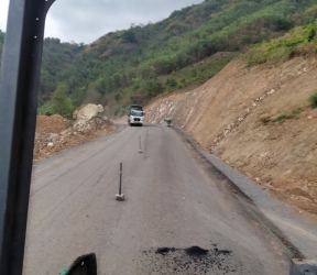 Trải thảm nhựa 001