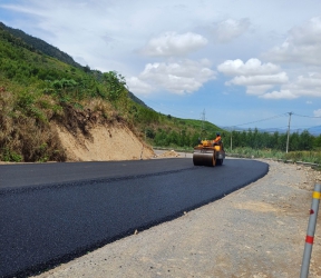 Trải thảm nhựa 001