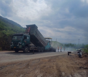 Trải thảm nhựa 001