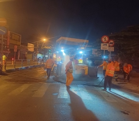 thi công thảm nhựa tối